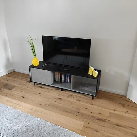 Gemuetliche 2 Zim Mit Fahrradstellplaetzen *