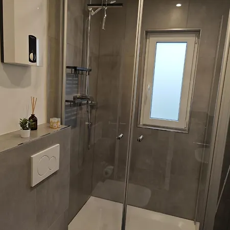 Gemütliche 2 Zim Mit Fahrradstellplätzen