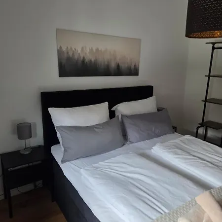 Gemuetliche 2 Zim Mit Fahrradstellplaetzen