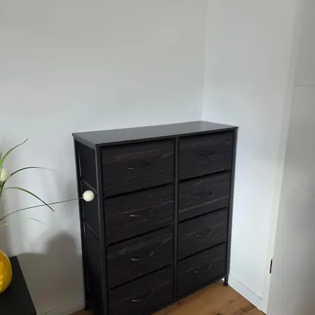 Gemuetliche 2 Zim Mit Fahrradstellplaetzen Apartament *