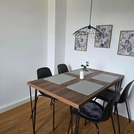 Gemuetliche 2 Zim Mit Fahrradstellplaetzen Apartament *