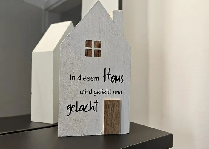 Gemuetliche 2 Zim Mit Fahrradstellplaetzen * コブレンツ