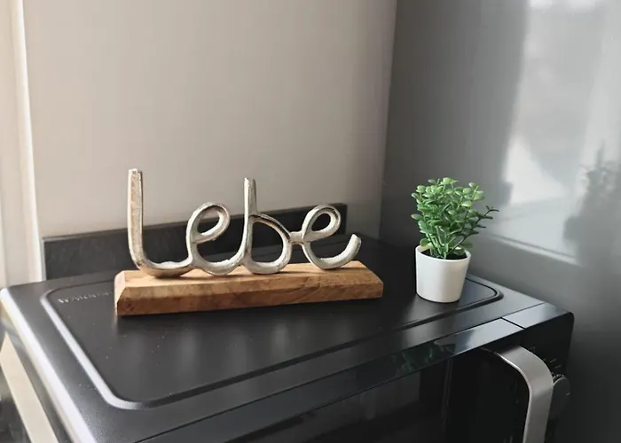 Gemuetliche 2 Zim Mit Fahrradstellplaetzen Koblencja