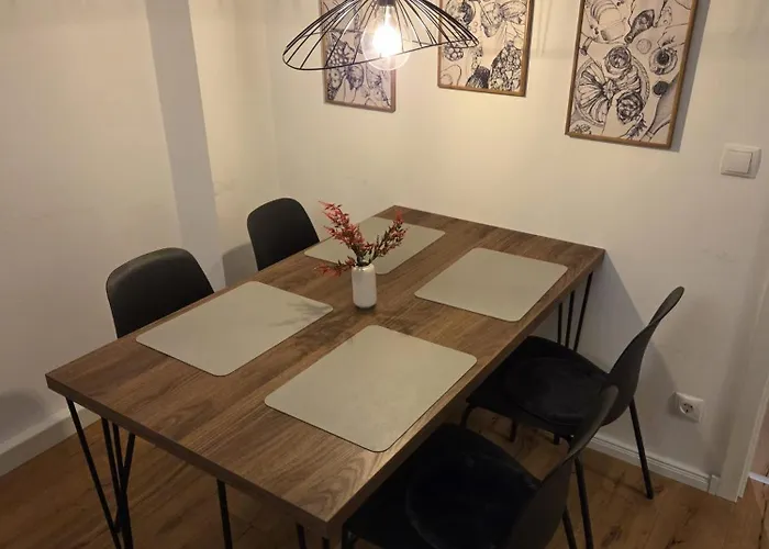 Gemuetliche 2 Zim Mit Fahrradstellplaetzen Apartament Koblencja